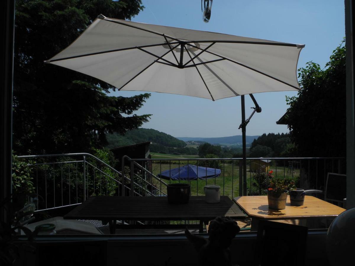 Villa Luzia Meuspath Extérieur photo